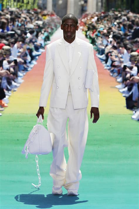 lv ss 2019|Louis Vuitton Men’s Spring 2019 .